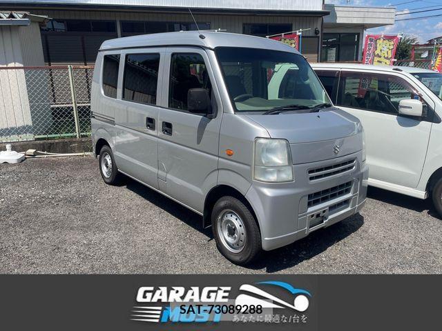 Suzuki EVERY 2010-05 396511-0