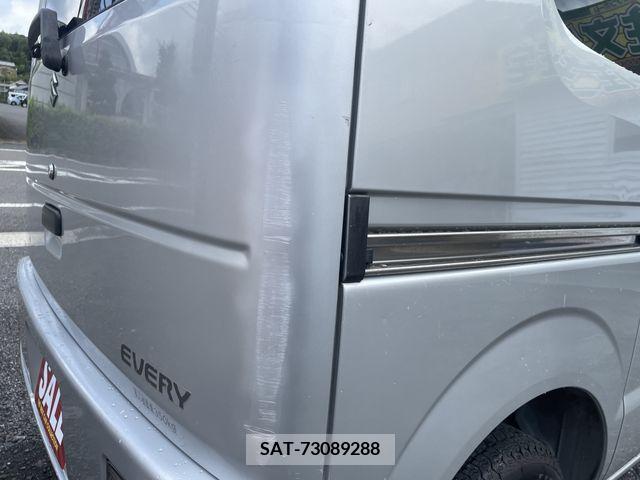 Suzuki EVERY 2010-05 396511-29