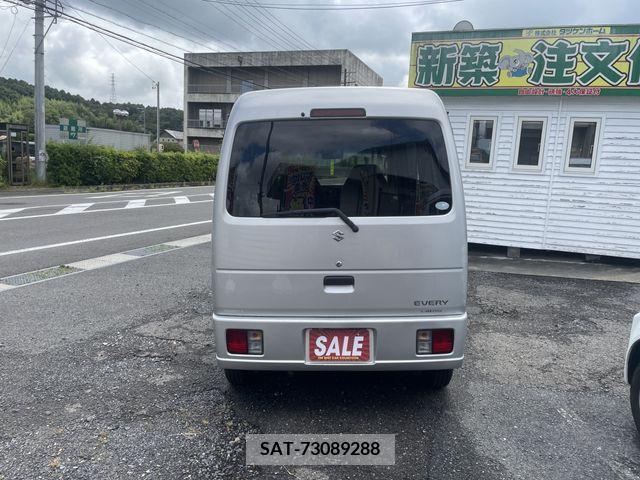 Suzuki EVERY 2010-05 396511-6