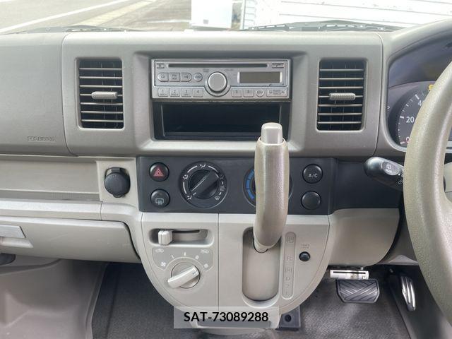 Suzuki EVERY 2010-05 396511-11