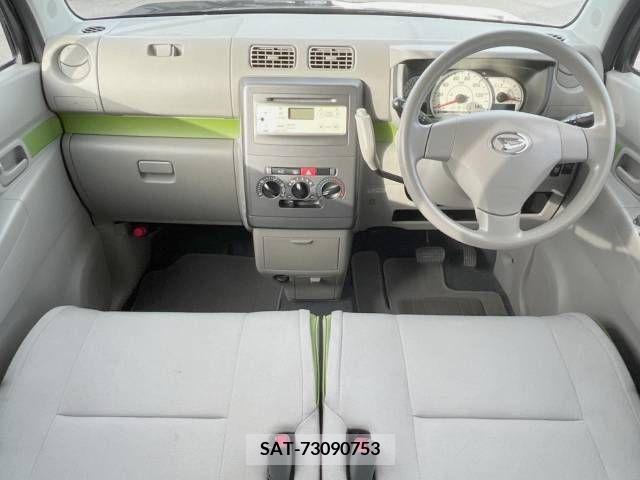 Daihatsu MOVE CONTE 2016-02 385717-1