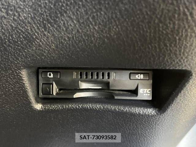 Toyota SIENTA 2018-10 224103-6