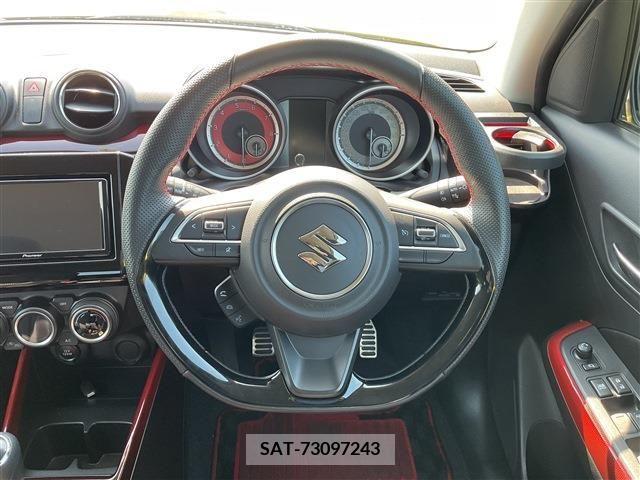 Suzuki SWIFT 2022-01 286679-1