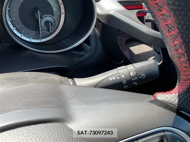 Suzuki SWIFT 2022-01 286679-17