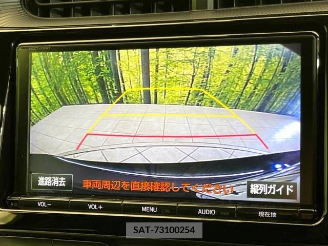 Toyota AQUA 2018-05 260281-3