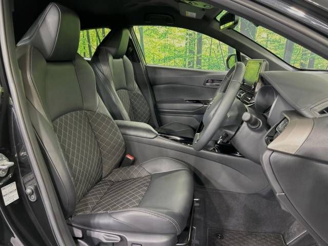 Toyota C-HR 2023-06 27640-8