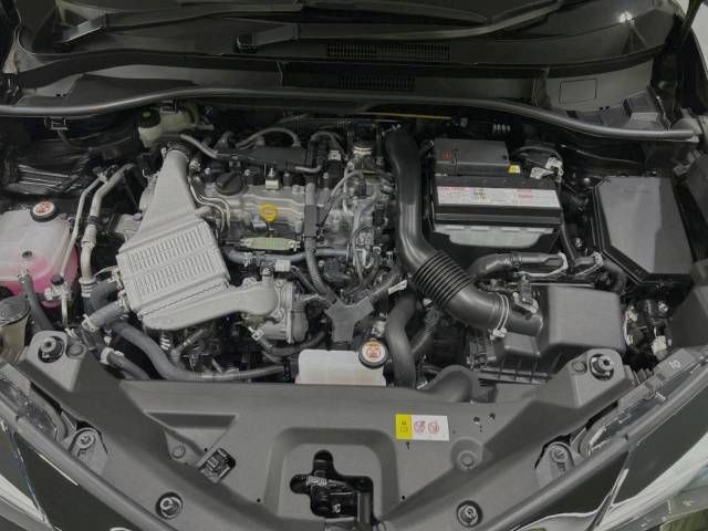 Toyota C-HR 2023-06 27640-18