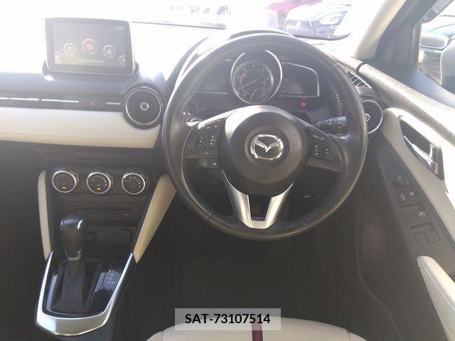 Mazda DEMIO 2015-11 296572-3