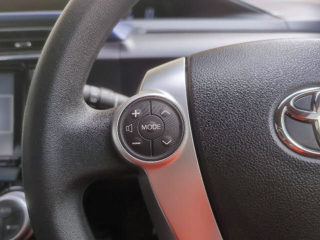 Toyota AQUA 2016-07 28607-11