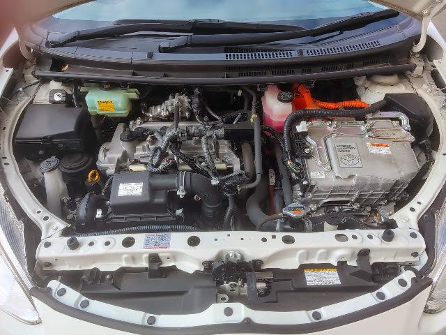 Toyota AQUA 2016-07 28607-27