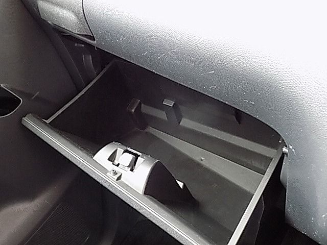 Nissan ROOX 2010-02 22214-17