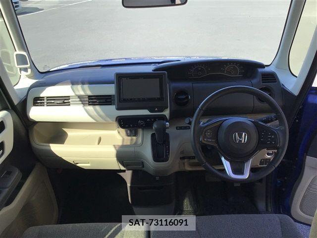 Honda N BOX 2019-01 211009-10