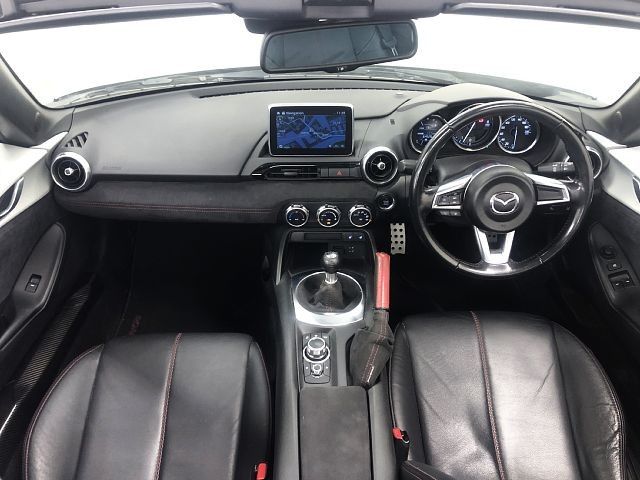 Mazda ROADSTER 2015-05 28171-1