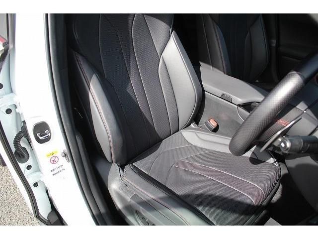 Lexus UX 2019-02 23208-14