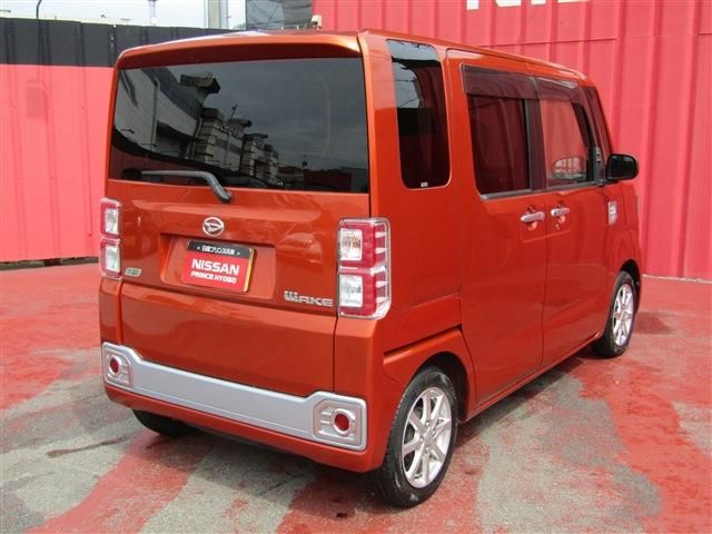Daihatsu WAKE 2014-11 9360-22