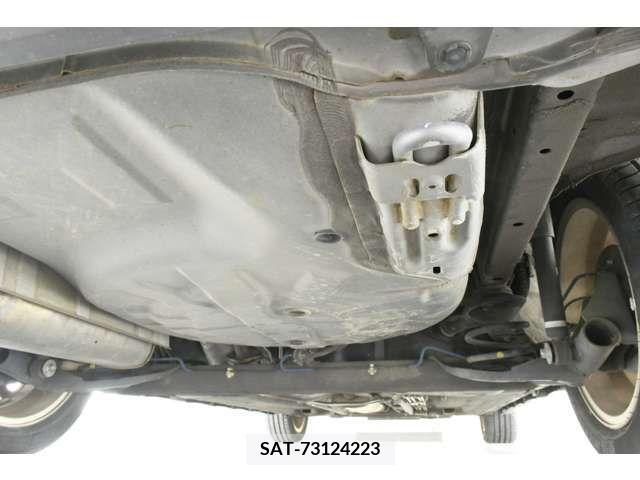 Nissan Wingroad 2011-03 240489-9