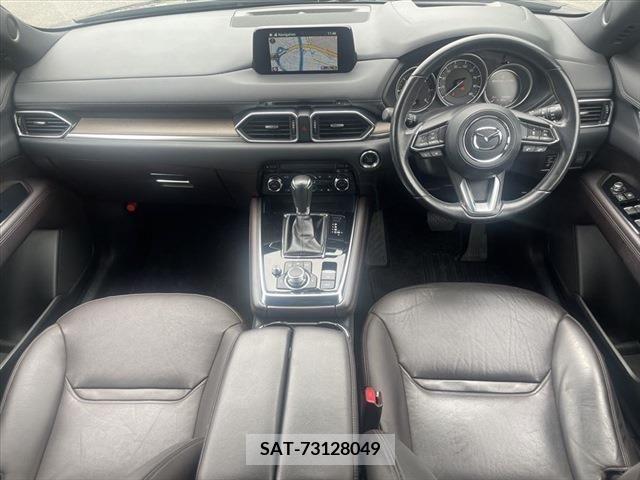 Mazda CX-8 2018-02 227689-18