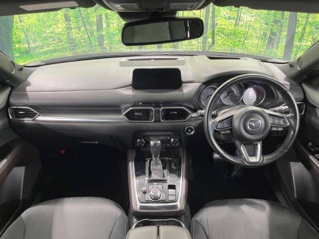 Mazda CX-8 2017-11 27926-1