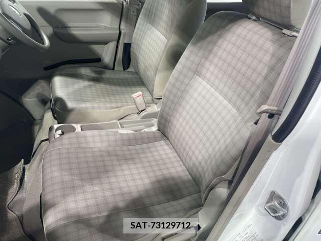 Suzuki EVERY 2013-03 297467-13