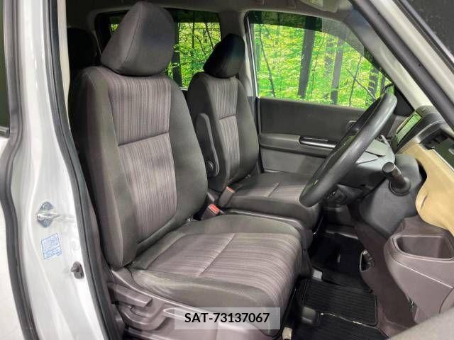 Honda FREED 2018-04 270458-8