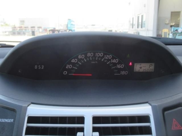 Toyota VITZ 2007-02 10953-19