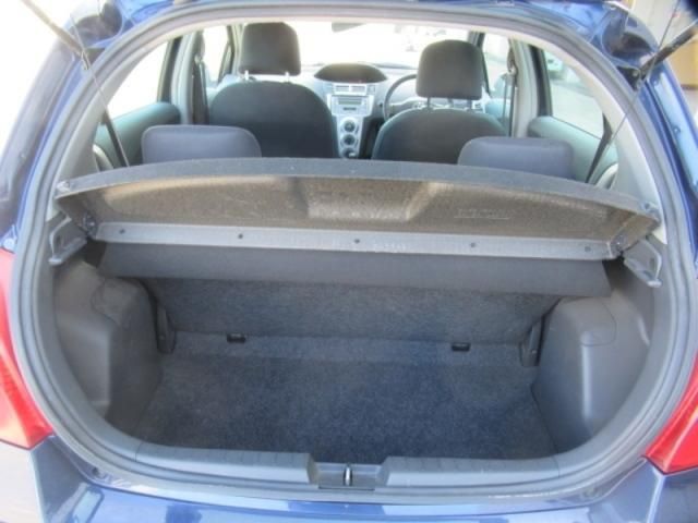 Toyota VITZ 2007-02 10953-15
