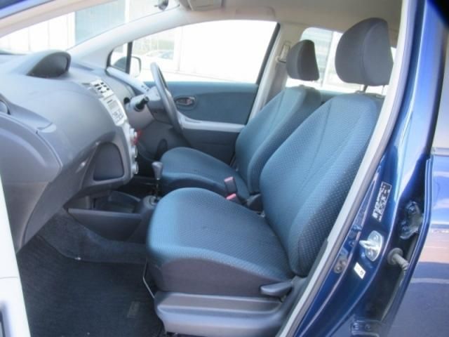 Toyota VITZ 2007-02 10953-6