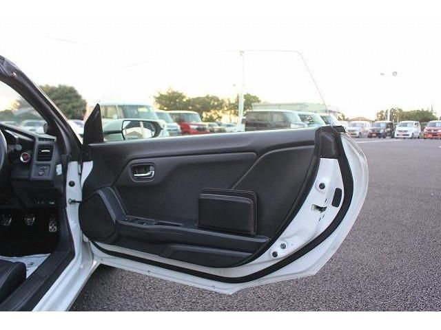 Honda S660 2018-04 12354-8