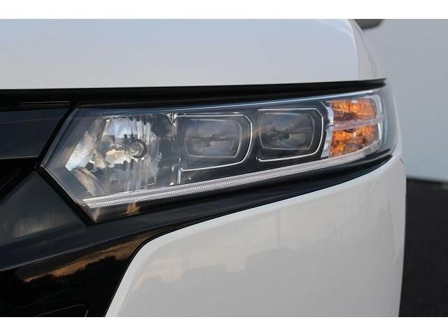 Honda S660 2018-04 12354-4
