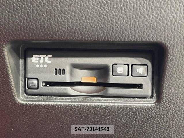 Suzuki SWIFT 2021-11 369012-3