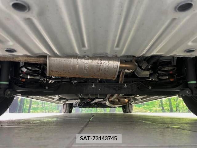Nissan SERENA 2018-12 211764-19
