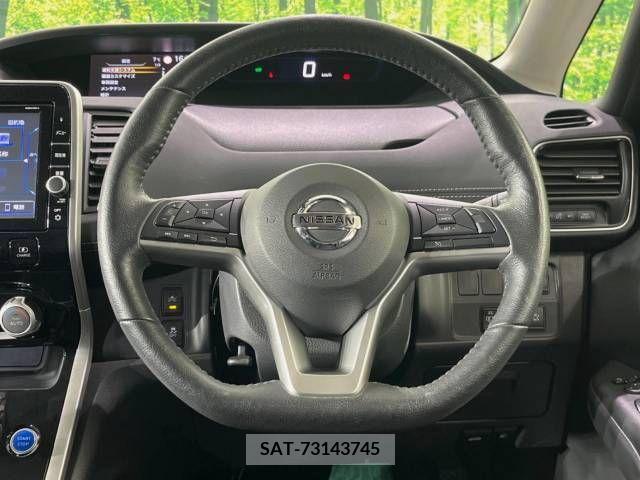 Nissan SERENA 2018-12 211764-11