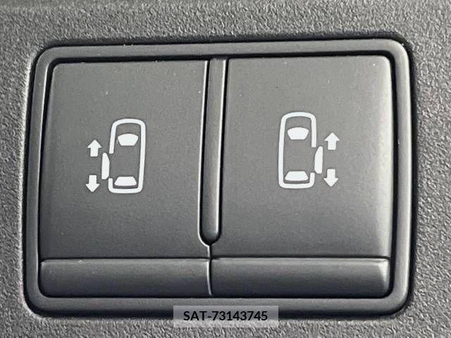 Nissan SERENA 2018-12 211764-4