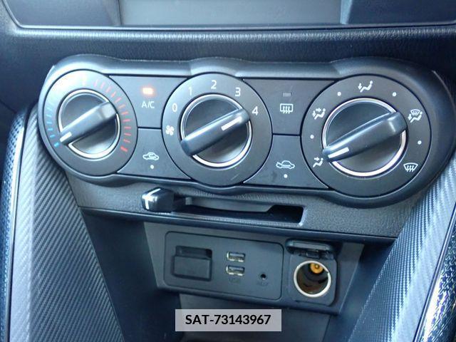 Mazda DEMIO 2018-05 359376-8
