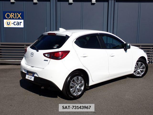 Mazda DEMIO 2018-05 359376-2