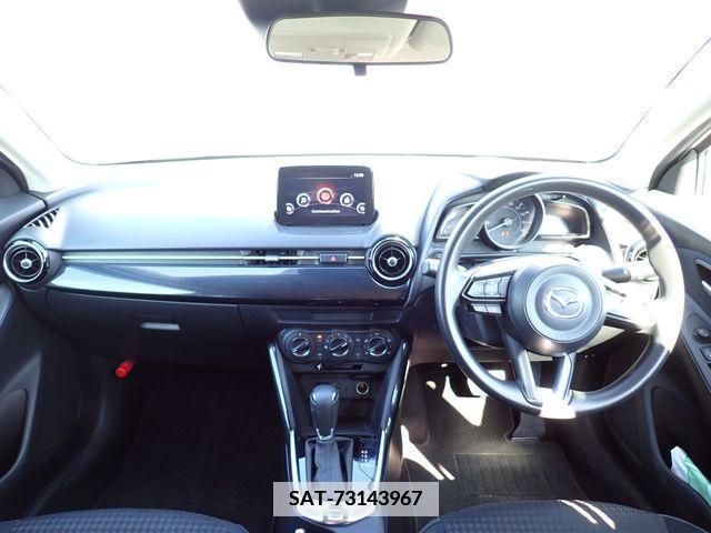 Mazda DEMIO 2018-05 359376-1