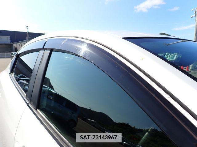Mazda DEMIO 2018-05 359376-19