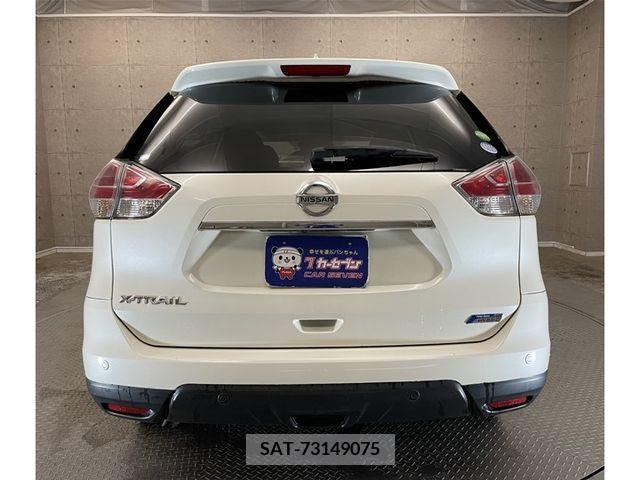 Nissan X-TRAIL HYBRID 2015-06 384661-23
