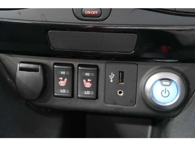 Nissan LEAF 2018-05 4236-8