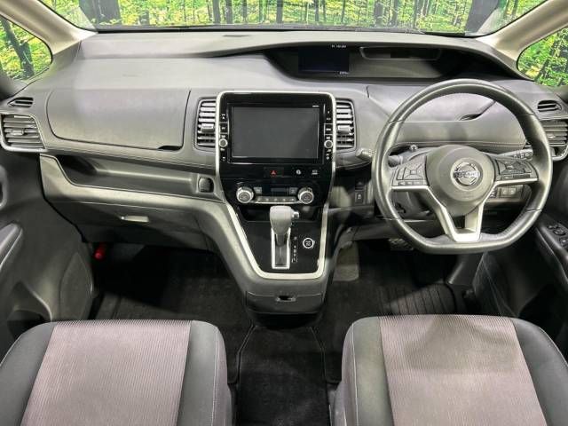 Nissan SERENA 2018-05 185714-1