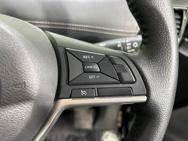 Nissan SERENA 2018-05 185714-7