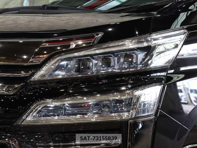 Toyota VELLFIRE 2018-03 376681-4