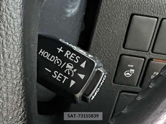 Toyota VELLFIRE 2018-03 376681-17