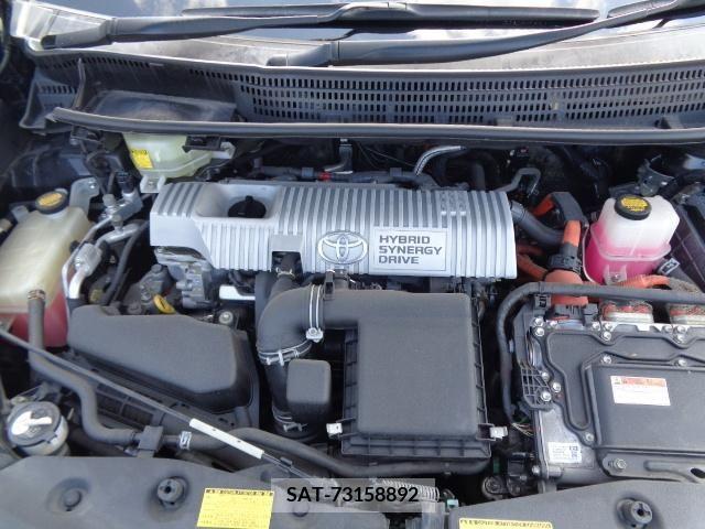 Toyota PRIUS ALPHA 2013-11 386997-26