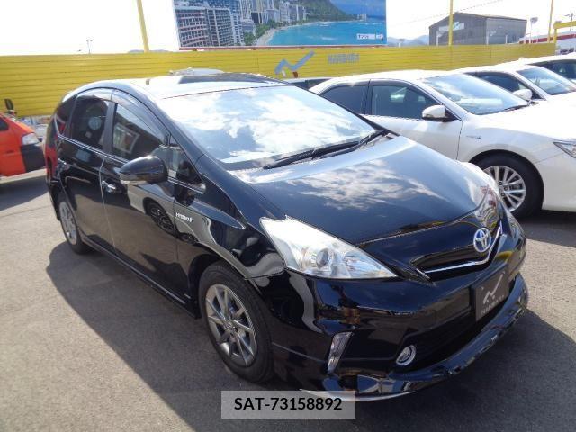 Toyota PRIUS ALPHA 2013-11 386997-2