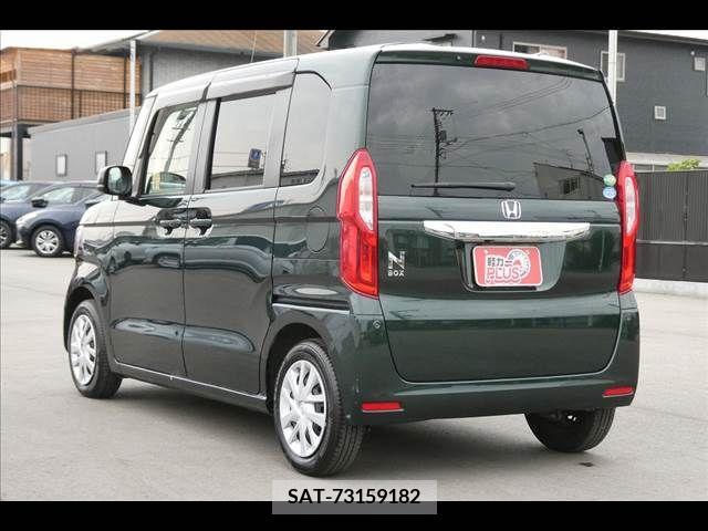 Honda N BOX 2018-03 306967-17