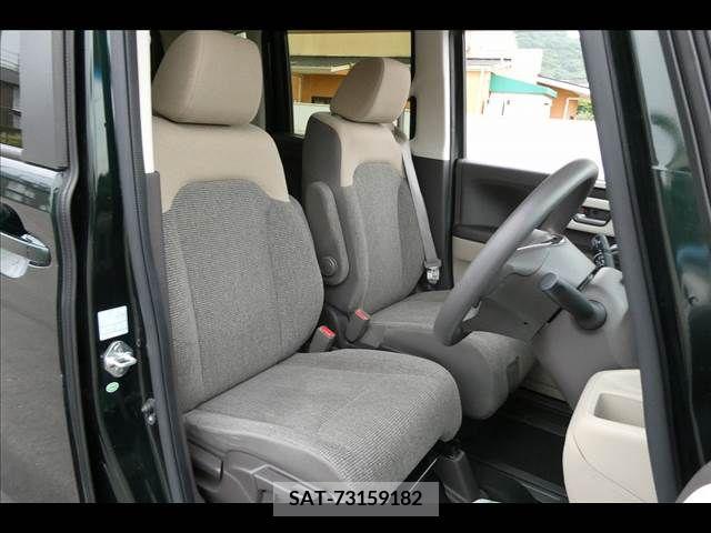 Honda N BOX 2018-03 306967-8
