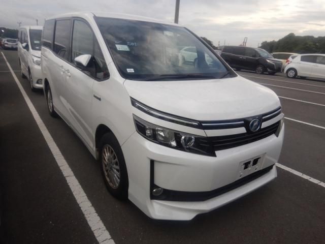 Toyota VOXY HYBRID 2015-03 188741-1