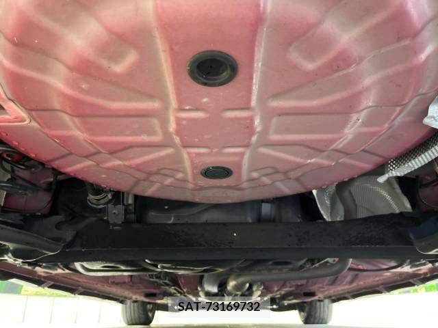 Nissan NOTE 2017-06 209796-19