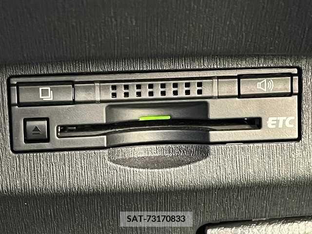 Toyota PRIUS 2013-08 282171-7